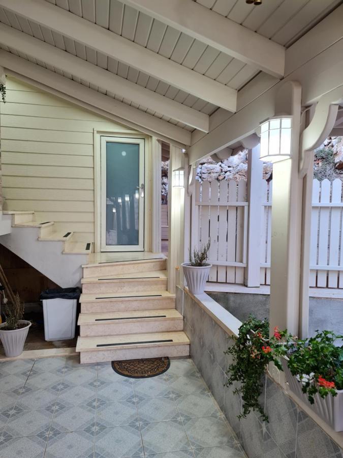 Vida Bhermon 2, One Small Wooden Appartement Majdal Shams